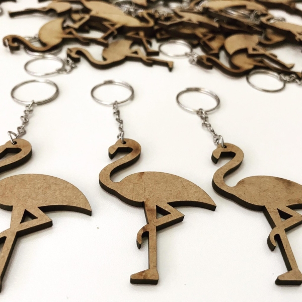 Kit 30 Chaveiros Flamingos MDF 6 cm de Altura