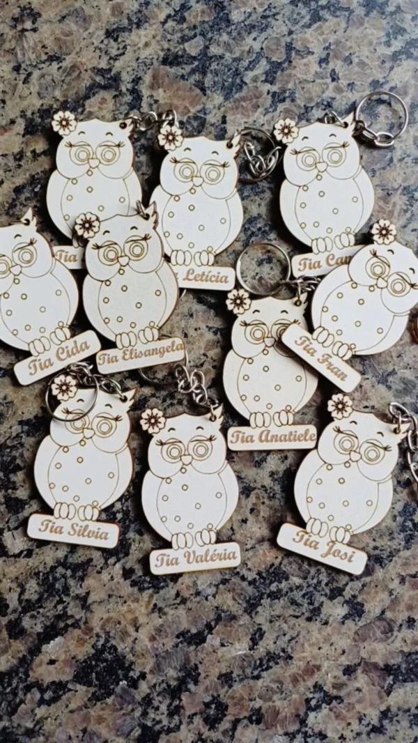 Chaveiro Corujinhas em MDF com Nome Personalizado - Imagem 3