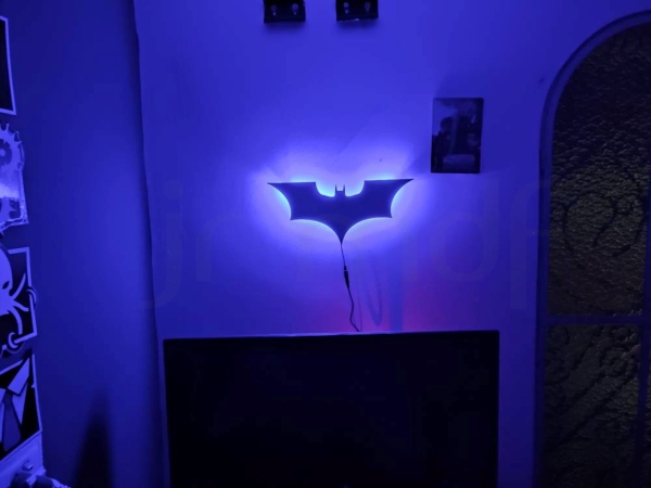 Luminária Batman Morcego Bivolt LED MDF Decorativa Infantil - Imagem 2