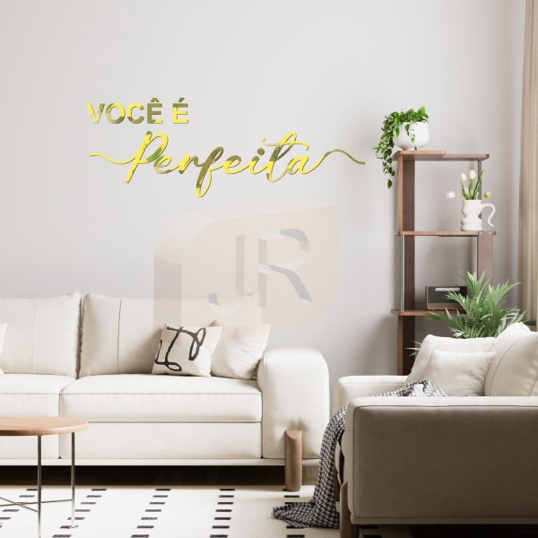 Frase Decorativa "Você é Perfeita" Acrílico Rose Gold/ Dourado/ Prata/ Lilás - Imagem 3