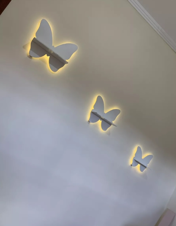 Trio Borboletas PMG Com Prateleira Luminosa de Led Sem Fio - Imagem 4